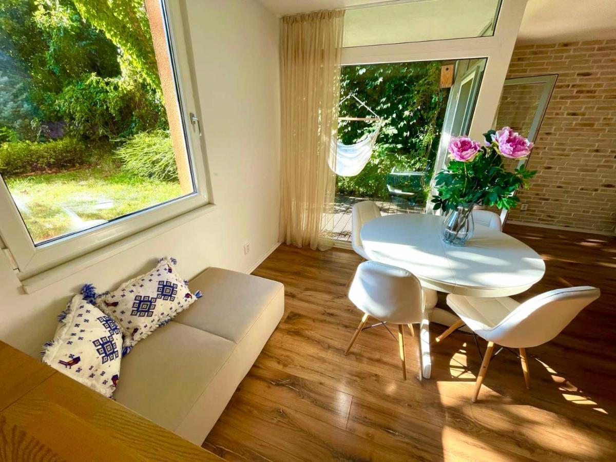 70M2 Romantic Living In The Old Town With Garden 布拉迪斯拉发 外观 照片