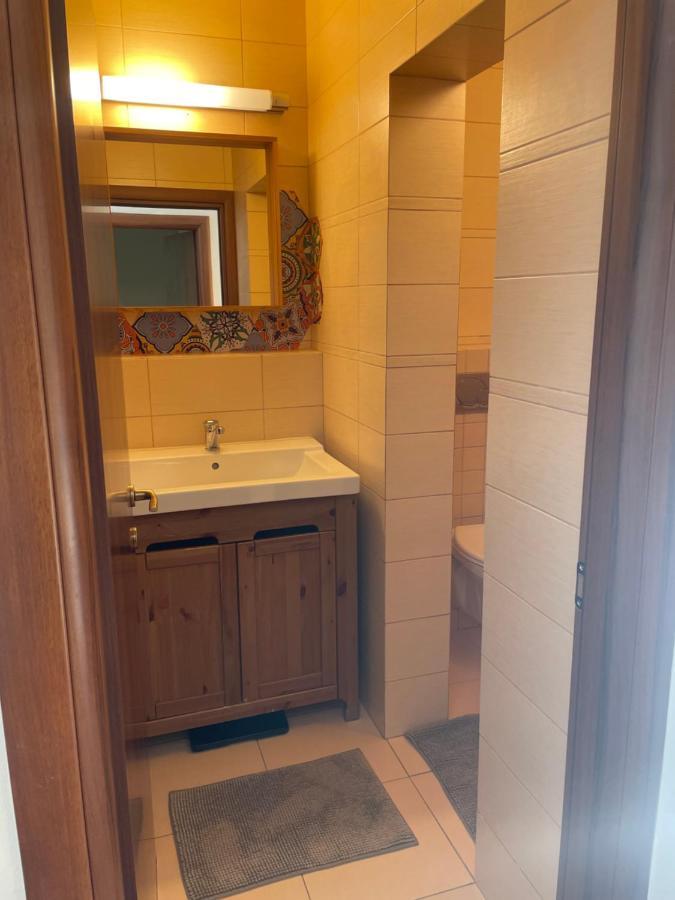 70M2 Romantic Living In The Old Town With Garden 布拉迪斯拉发 外观 照片