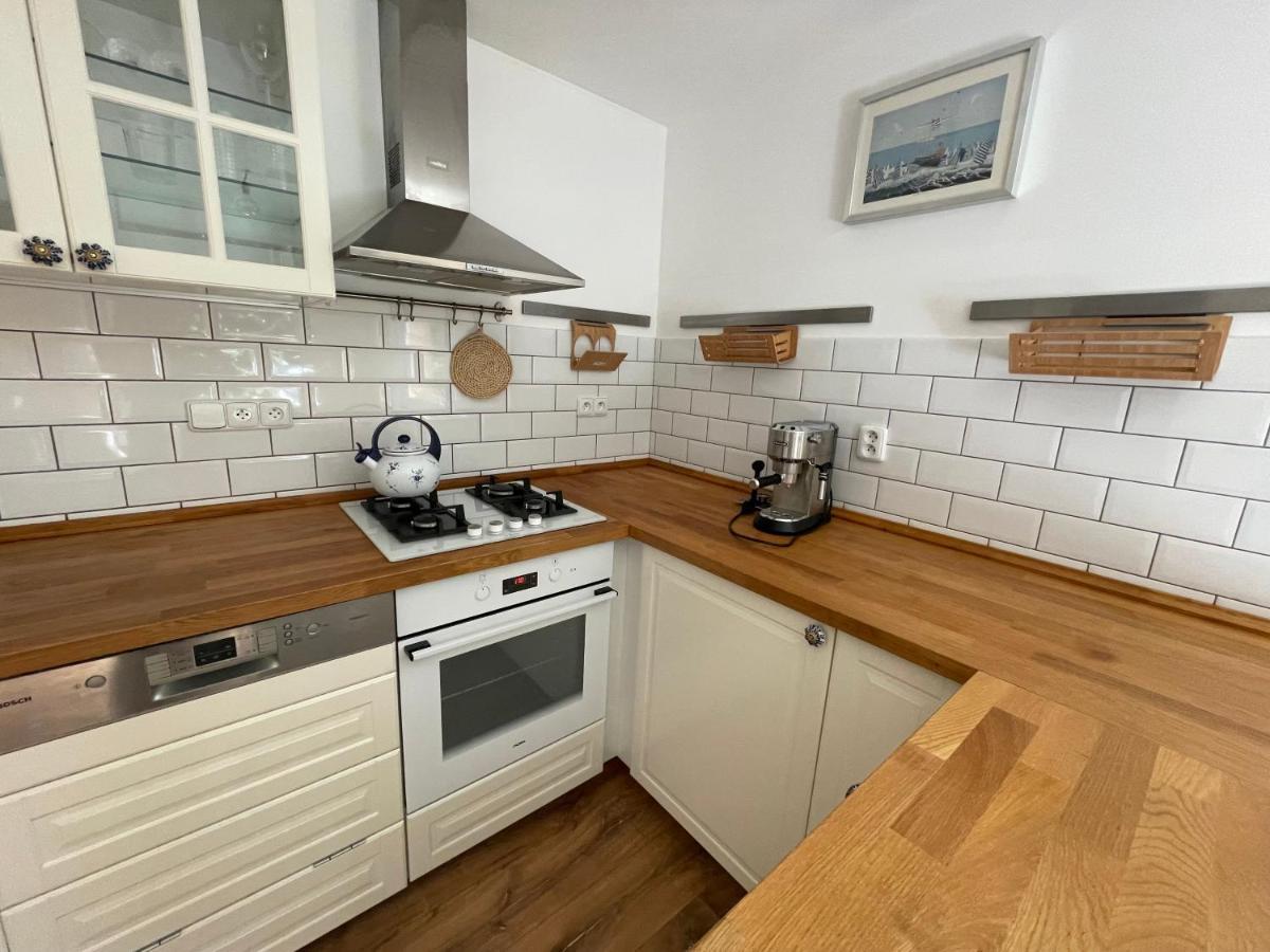 70M2 Romantic Living In The Old Town With Garden 布拉迪斯拉发 外观 照片
