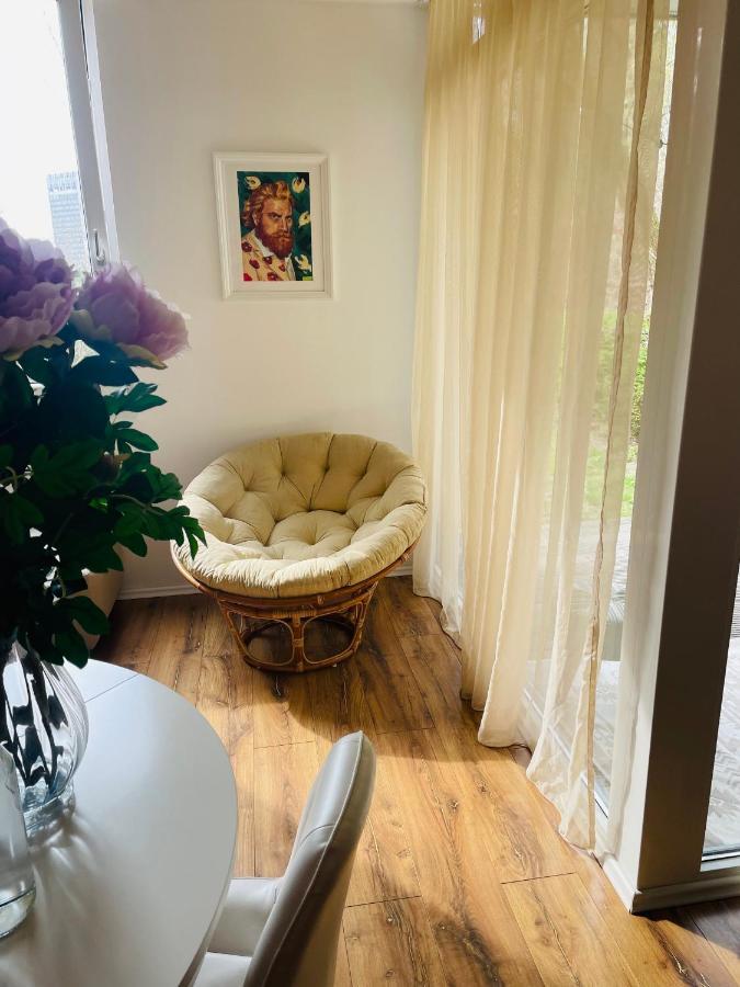 70M2 Romantic Living In The Old Town With Garden 布拉迪斯拉发 外观 照片