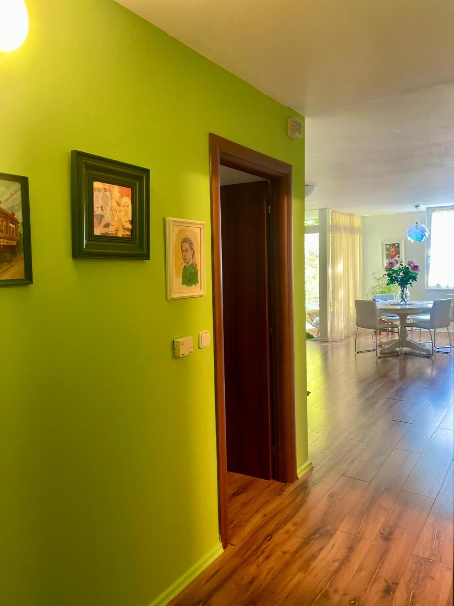 70M2 Romantic Living In The Old Town With Garden 布拉迪斯拉发 外观 照片